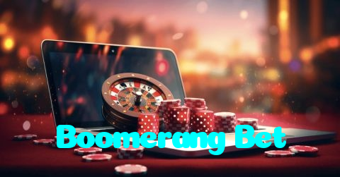 Boomerang Bet casino presented on mobile device in Pakistan with slots and live games